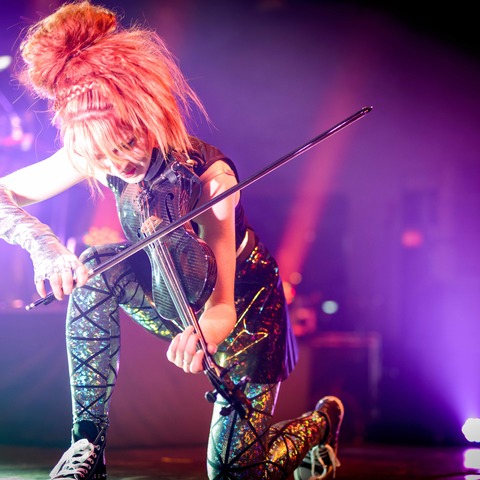 Lindsey Stirling Counts on HARMAN Professional Solutions to Support Her Concert Violin Sound 